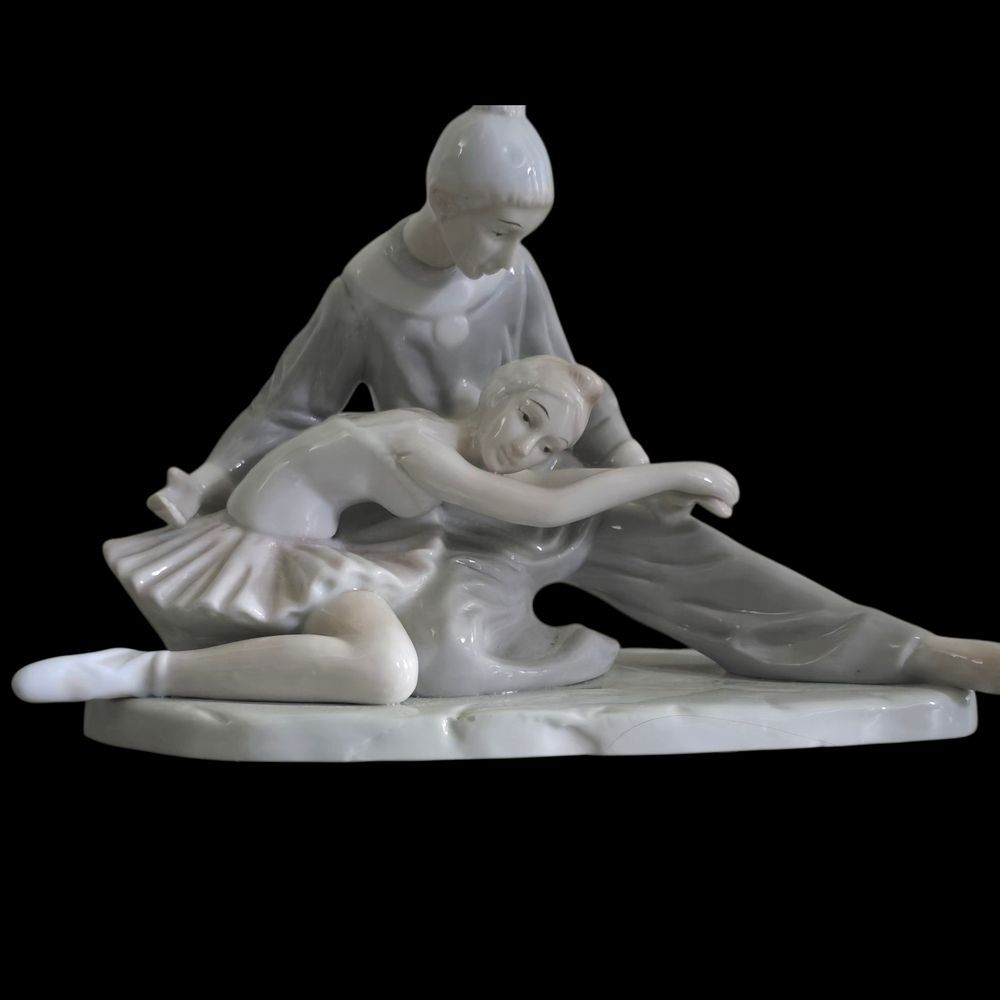 Paul Sebastian porcelain figurine titled "The Ballerina" or "Closing Scene"